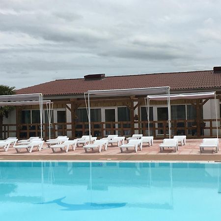 Hotel Restaurant - Le Vieux Pigeonnier Loubressac Luaran gambar